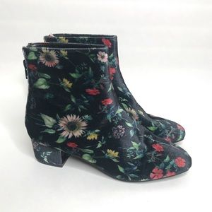 Betsey Johnson “Talia” Floral Ankle Bootie Size 8